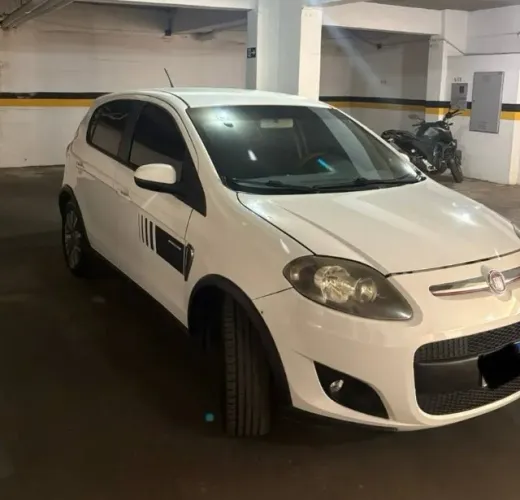 Fiat Palio Sporting 1.6 Flex 16V 5P 2014