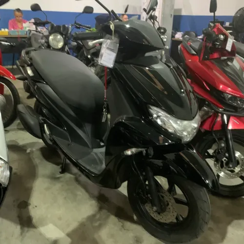 Yamaha Fluo 2022/23 (leia o anuncio)