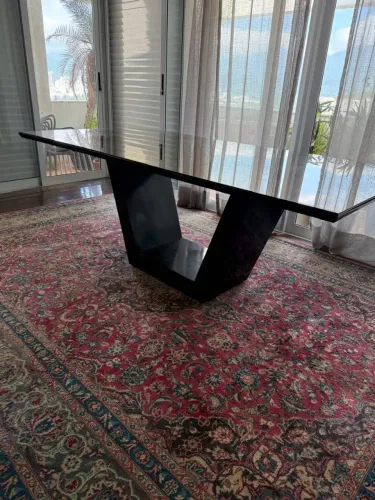 Mesa 2mtx1mt base madeira cor preto + tampa de madeira cor preto e vidro cor bronze 