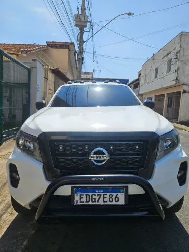 Nissan Frontier S CD 4X4 2.3 TB Diesel Mec. 2023