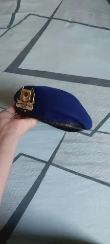 Boina segundo ano com brevê - colégio Militar