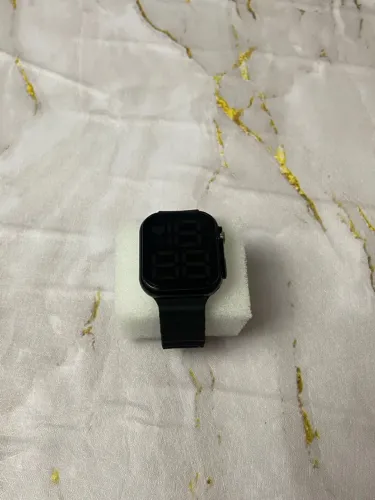 Relógio de LED NOVO