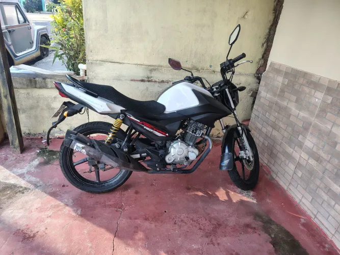 Moto Yamaha 150cc factor 
