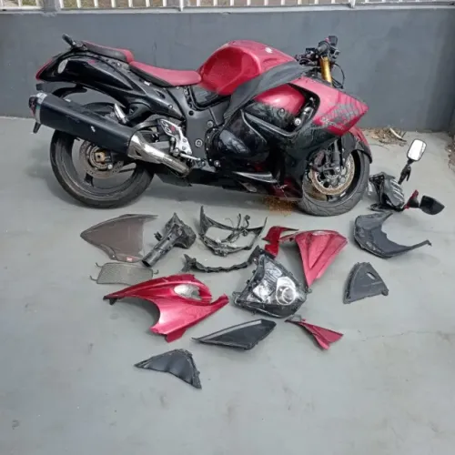 Sucata de moto para retirada de peças Suzuki hayabusa 2016 abs
