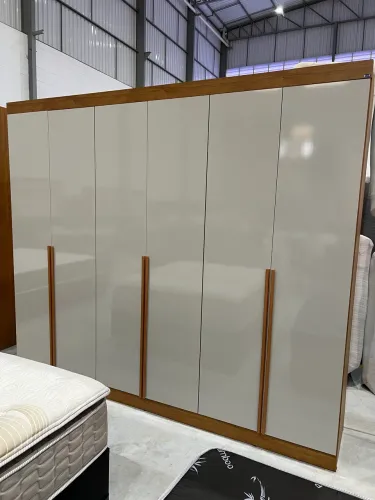 Guarda Roupa 6 Portas 2,70 FRETE E MONTAGEM GRÁTIS