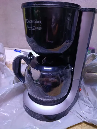 cafeteira elétrica Electrolux,CM500, funcionando perfeitamente 