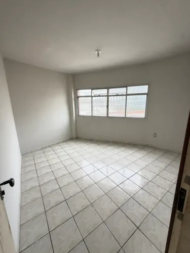 Apartamento 3 quartos na Cobertura com excelente localização, na rua Sete Centro de vitori
