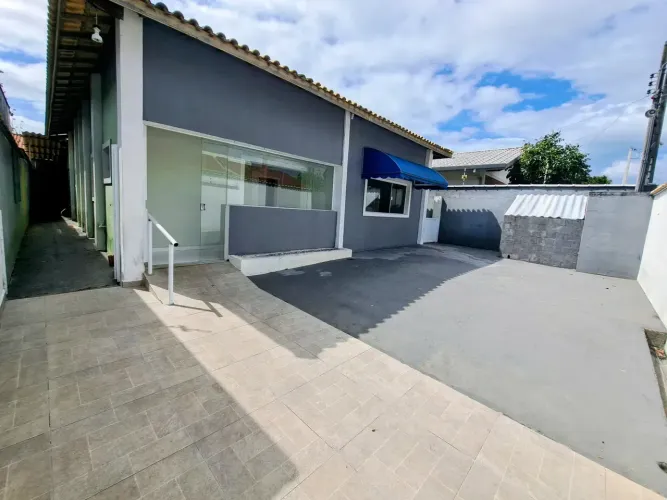 Casa para locação residencial ou comercial no Flórida lote inteiro e quintal | R$ 2.800