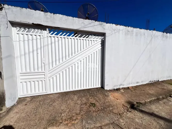 Casa-02 Quartos-Residencial Vila Real-Setor Chácaras Anhanguera, Valparaíso