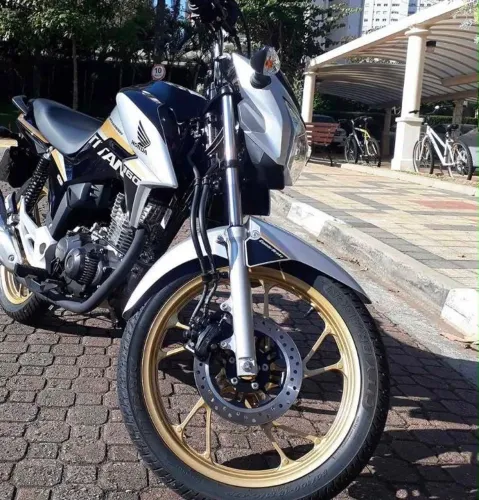 Titan 160 - 25anos