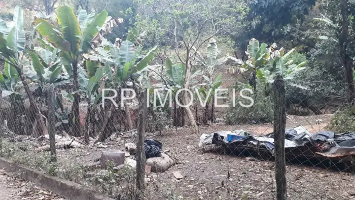 Imóvel para venda possui 3079 metros quadrados em Salvaterra - Juiz de Fora - MG