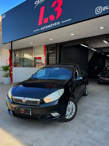 Fiat Grand Siena Essence 1.6 Flex 16V 2013
