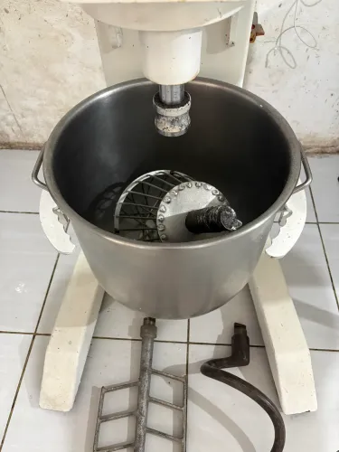 Batedeira industrial 40 litros 