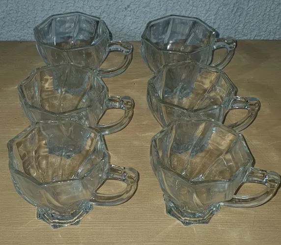 Lindas xícaras para cafezinho