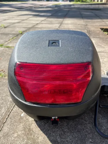 Baú 80lts+suporte CG
