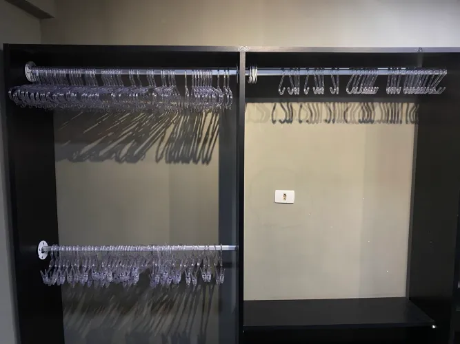 Arara de roupas 