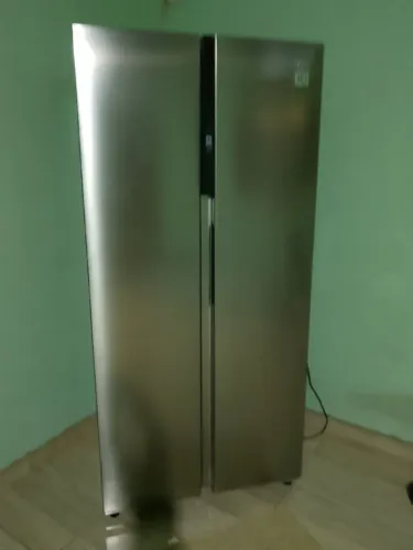 Geladeira by side Midea nova