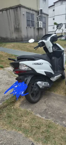 Honda Elite 125 novinha, único dono, quitada, baixa km