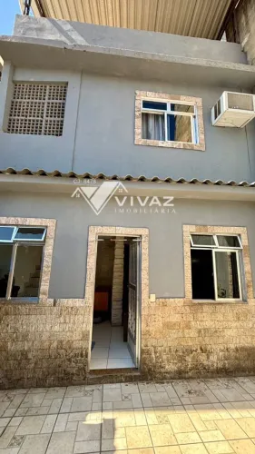 Casa com 02 Quartos, Terraço e Quintal com área Gourmet em Pilares
