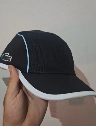 Boné lacoste 