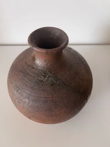  Vaso de barro decorativo 