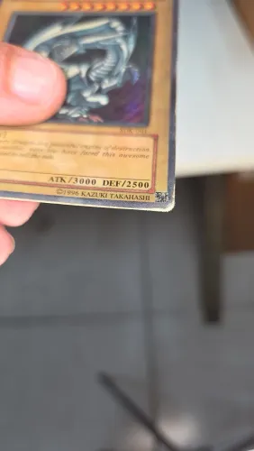 Carta yu gi oh original dragao branco
