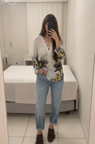 Blusa feminina Lança Perfume M