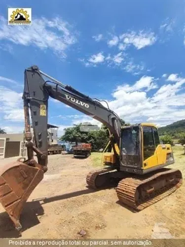 Locação Escavadeira Volvo EC140