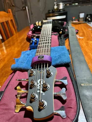 ? Baixo Cort B6 6 Cordas + Case + Afinador + Pedal Oitavador