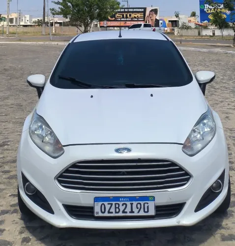 Ford Fiesta 1.6 16V Flex Mec. 5P 2014