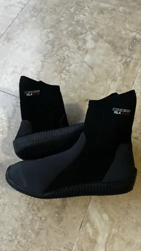 Bota de Mergulho Cressi Isla 5mm - Nova - Tamanho XL (43/44)