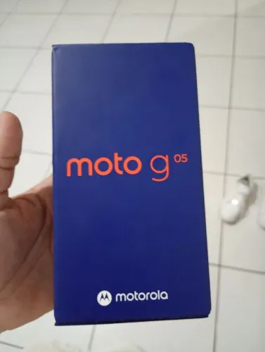 Vendo celular moto g 05 semi novo