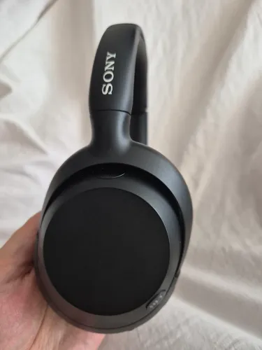 Sony ULT Wear