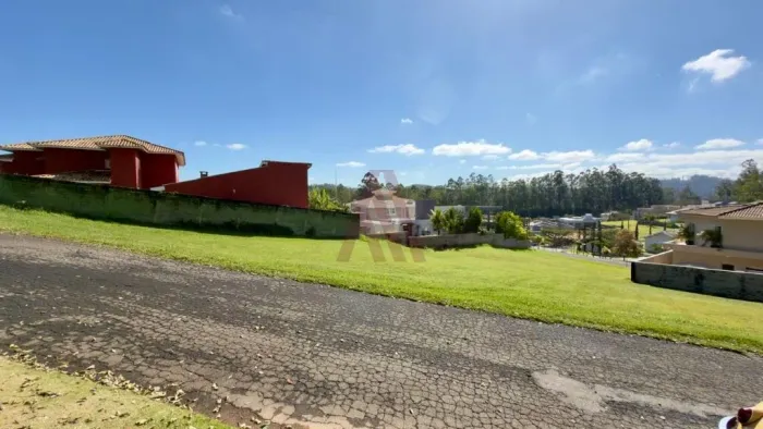 Terreno à Venda em Condomínio no Bairro Santa Teresa, Itupeva
