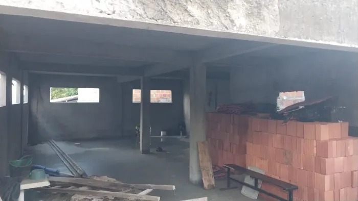 Vendo imóvel para residência com ponto comercial
