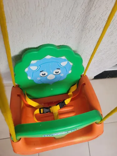 Balanço Infantil - Fofossauro Xalingo Usado
