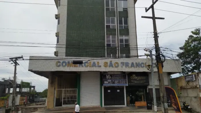 Loja e Sobreloja no São Francisco