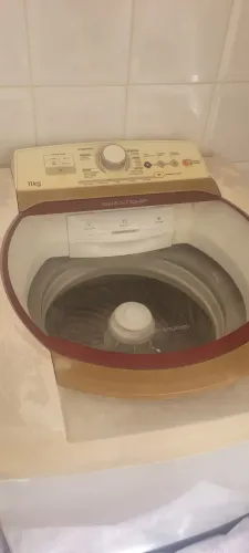 Máquina de Lavar Roupas Brastemp 11kg (127v)