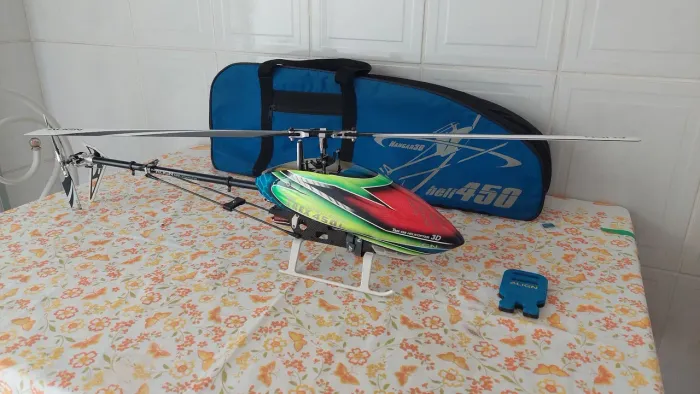 Helicóptero trex 450L em estado de novo. Troco por placa de video 5060 5070 ou 9060xt 