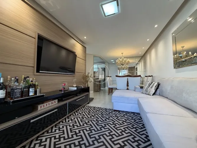 Apartamento 3 Quartos com 1 Suíte e 89m² - Kobrasol - EST