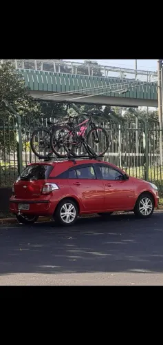 Duas bikes + 2 transbikes, e acessórios novos