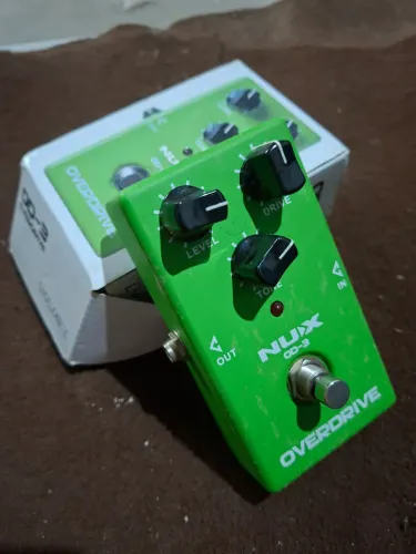 Pedal de efeito para guitarra