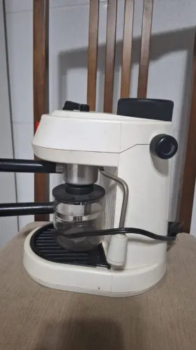 Cafeteira em bom estado