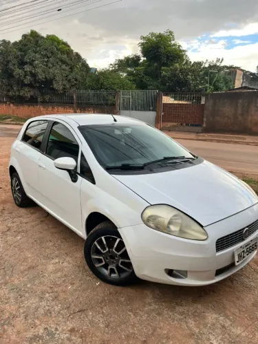 Fiat Punto ELX 1.4 Fire Flex 8V 5P 2008