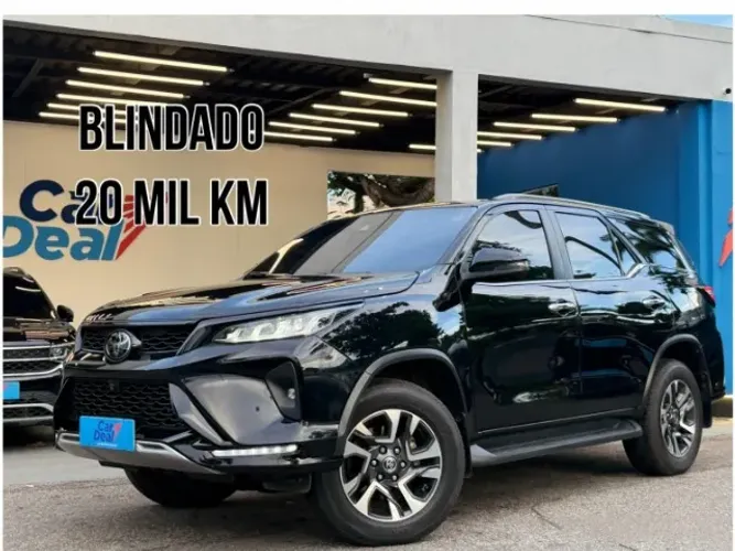 Toyota Hilux SW4 Diamond 2.8 TB 4X4 Die. Aut. 2025