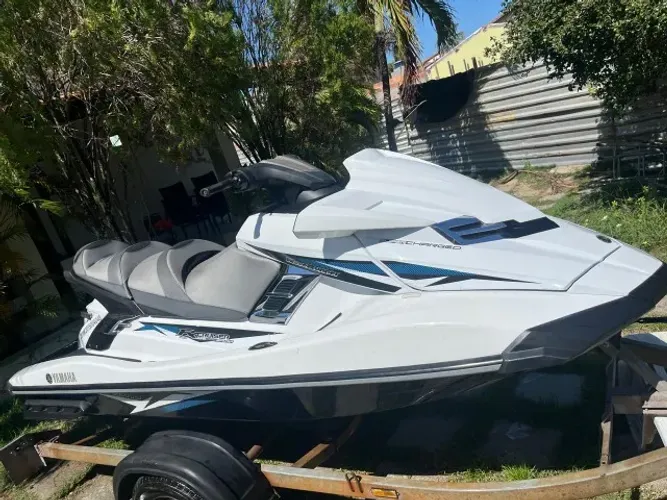 JET SKI YAMAHA FX CRUISER SVHO 1.8 2015 - APENAS 176H