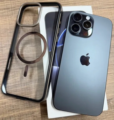 Iphone 16 Pro Max Black