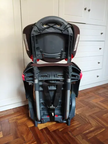 Assento infantil até 36kg