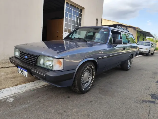 Chevrolet Caravan Comodoro 4.1/2.5 1989