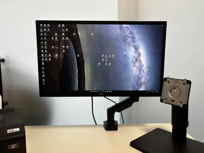 Monitor LG 27' 4k